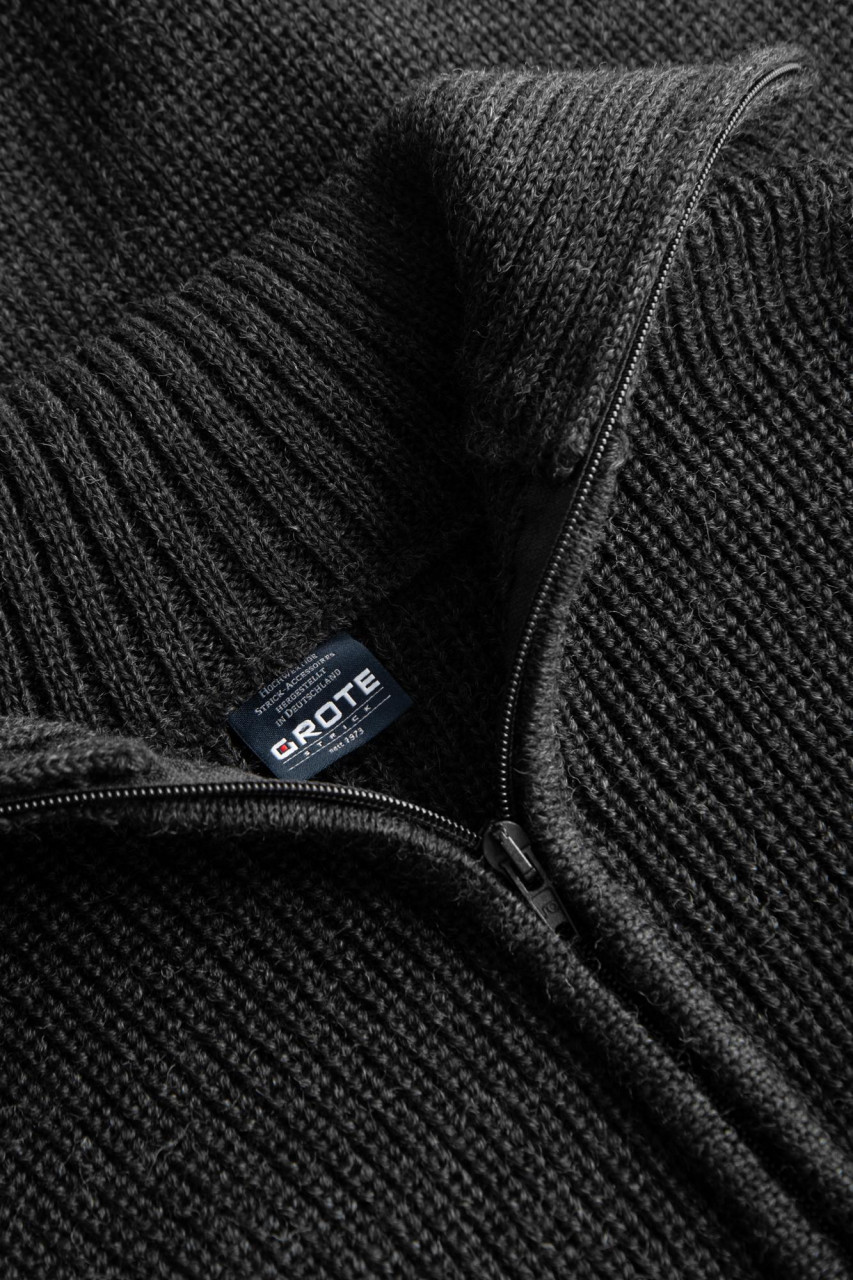 Migro-Grote Troyer, Schurwolle - Anthrazit